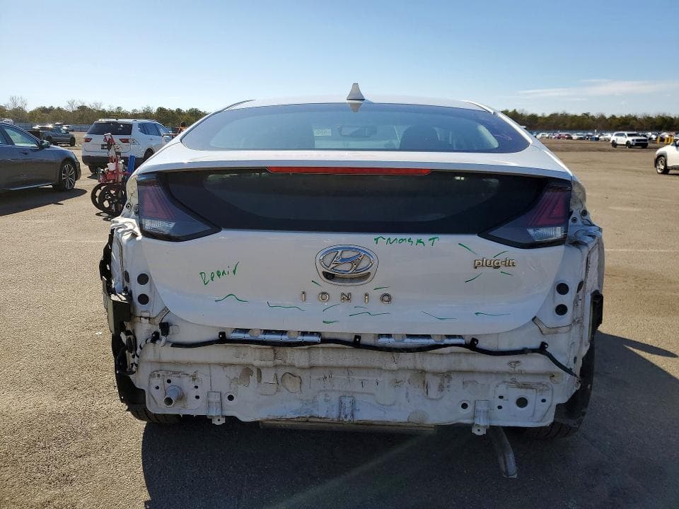 2020 HYUNDAI IONIQ PLUG-IN HYBRID SEL SEL 6