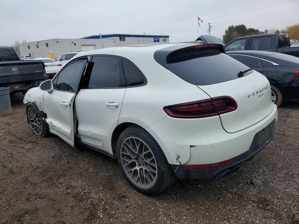2018 PORSCHE MACAN 2