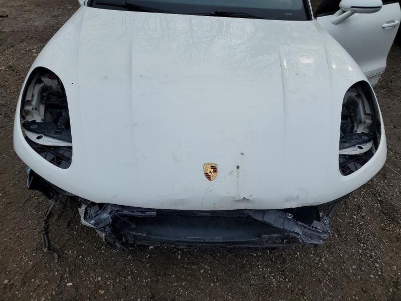 2018 PORSCHE MACAN 12