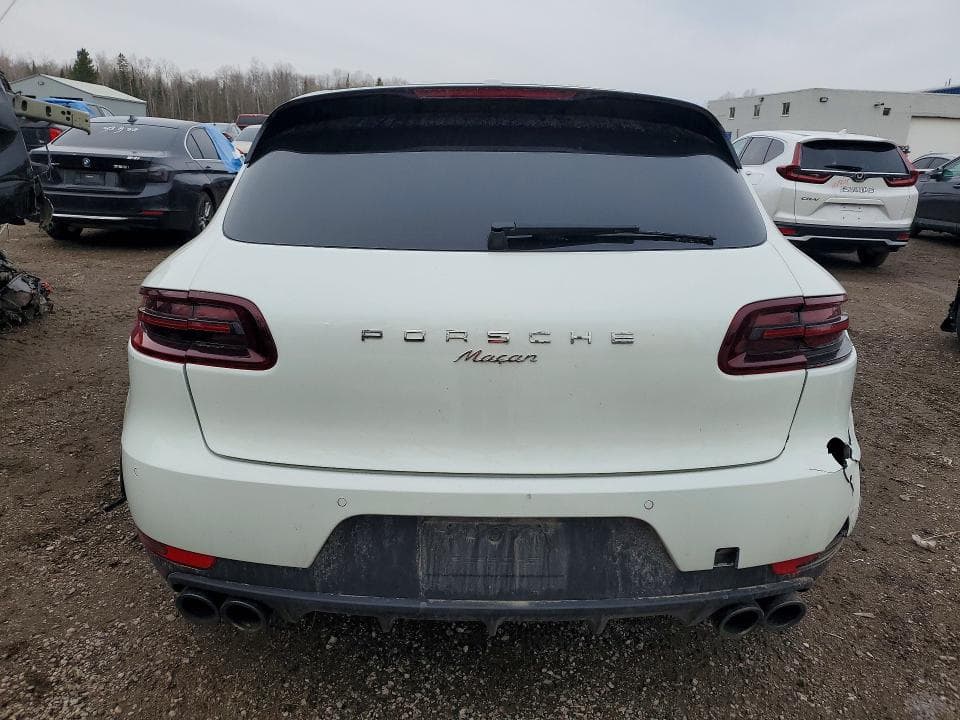 2018 PORSCHE MACAN 6