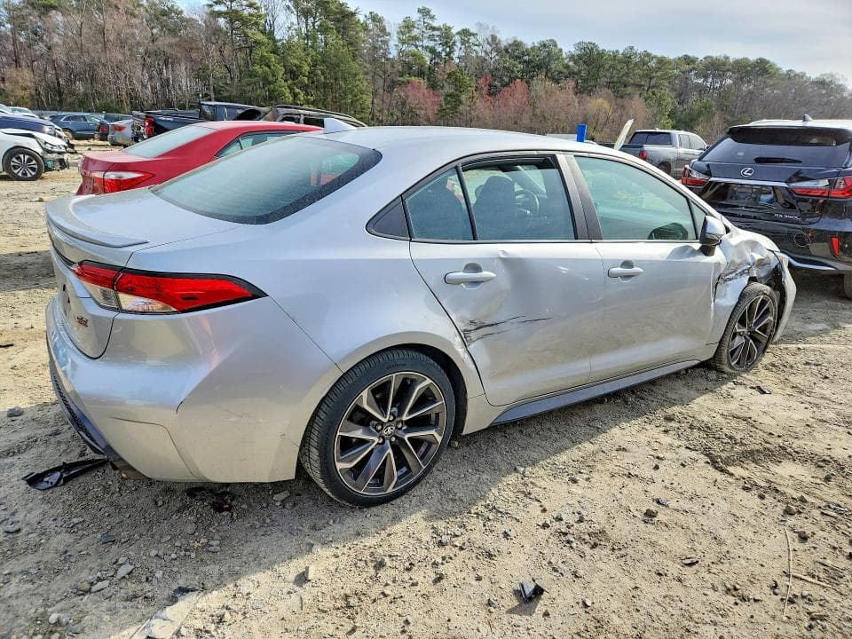 2020 TOYOTA COROLLA SE 3