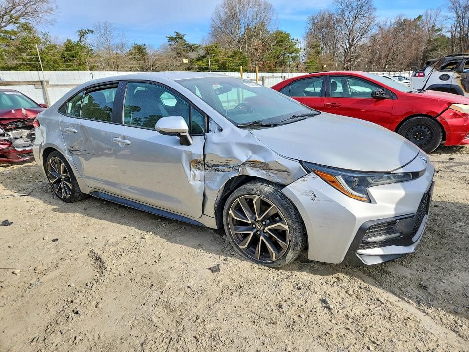 2020 TOYOTA COROLLA SE 4