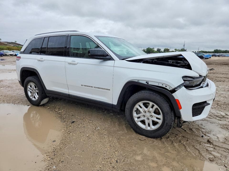 2022 JEEP GRAND CHEROKEE LAREDO 4