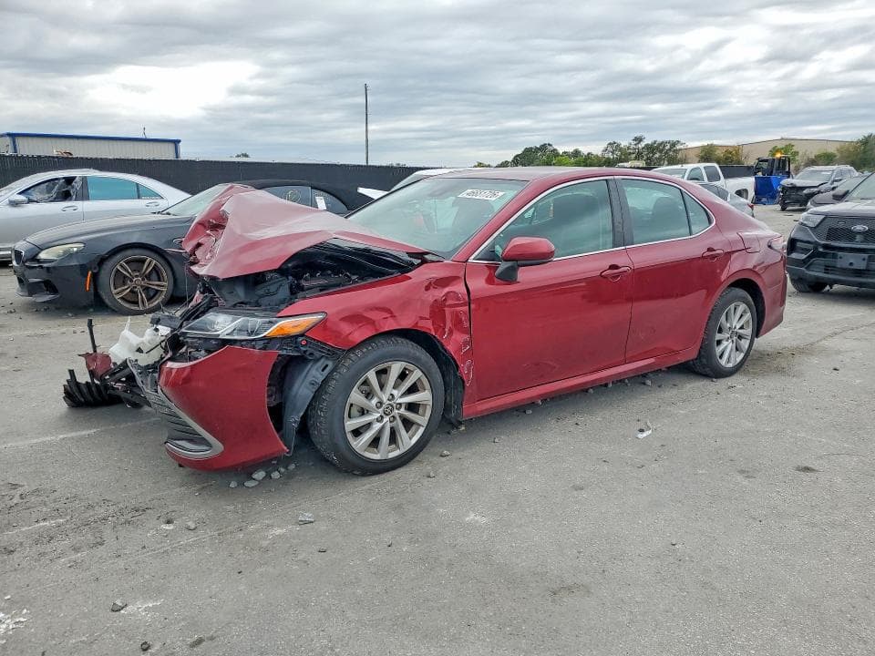 2022 TOYOTA CAMRY LE - 1