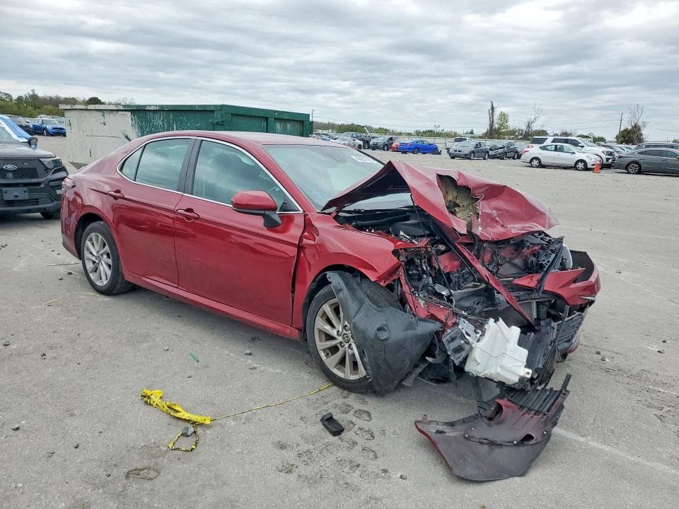 2022 TOYOTA CAMRY LE 4