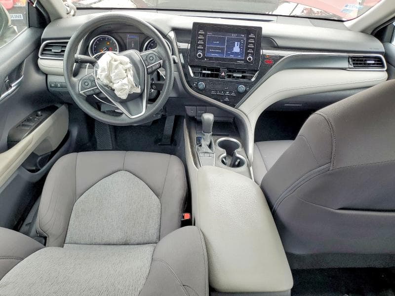 2022 TOYOTA CAMRY LE 8
