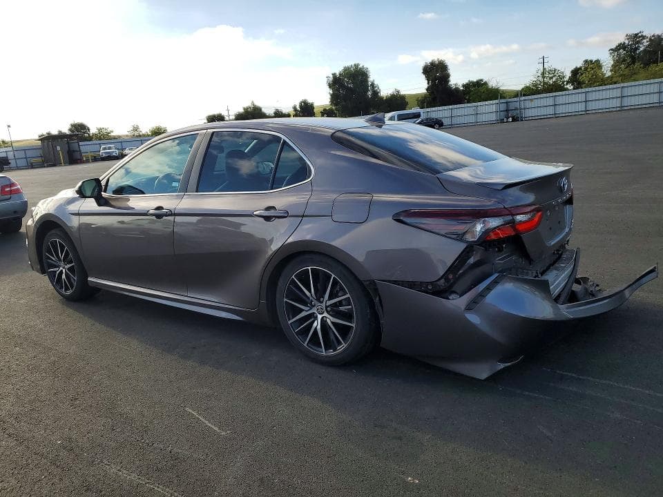 2022 TOYOTA CAMRY HYBRID SE 2