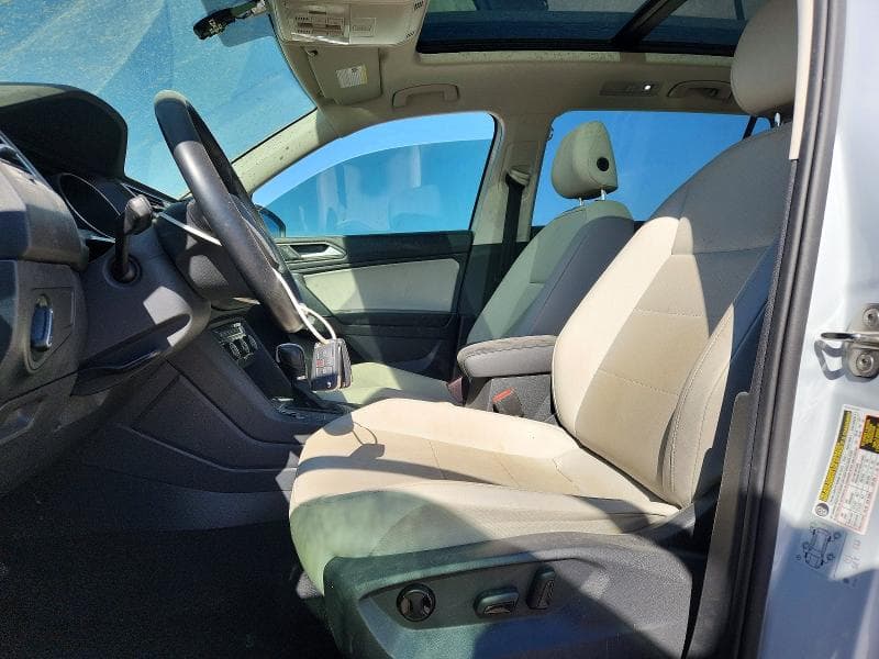 2019 VOLKSWAGEN TIGUAN SE 8