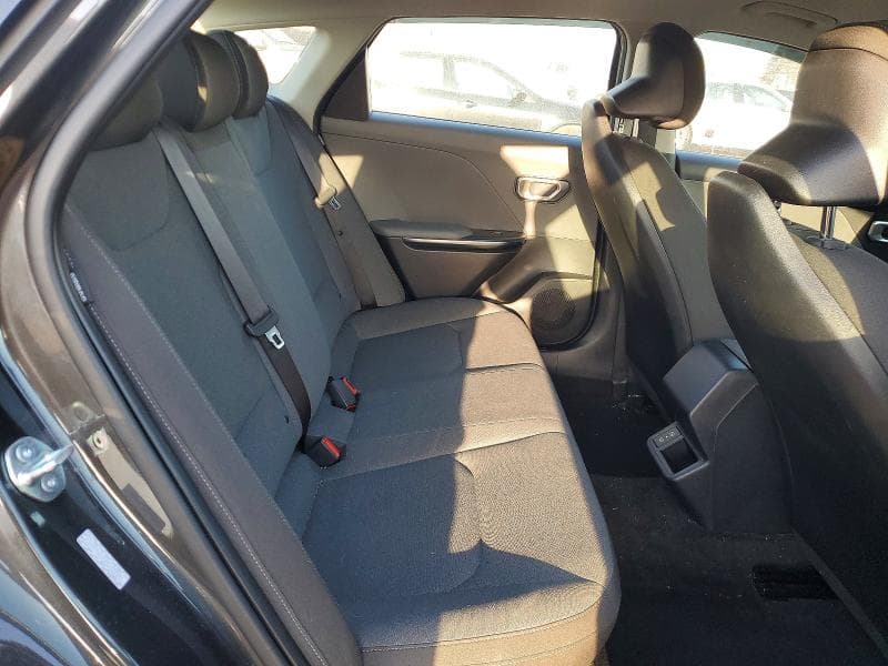 2025 KIA K4 LX LX 10