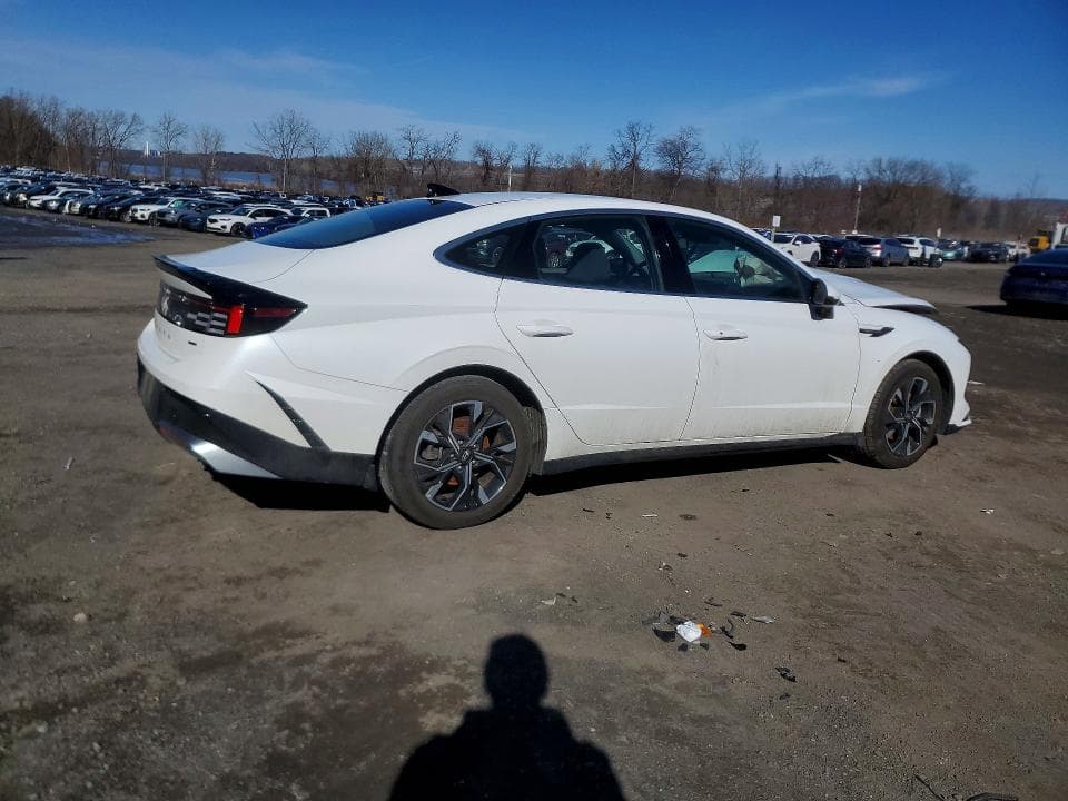 2024 HYUNDAI SONATA SEL 3