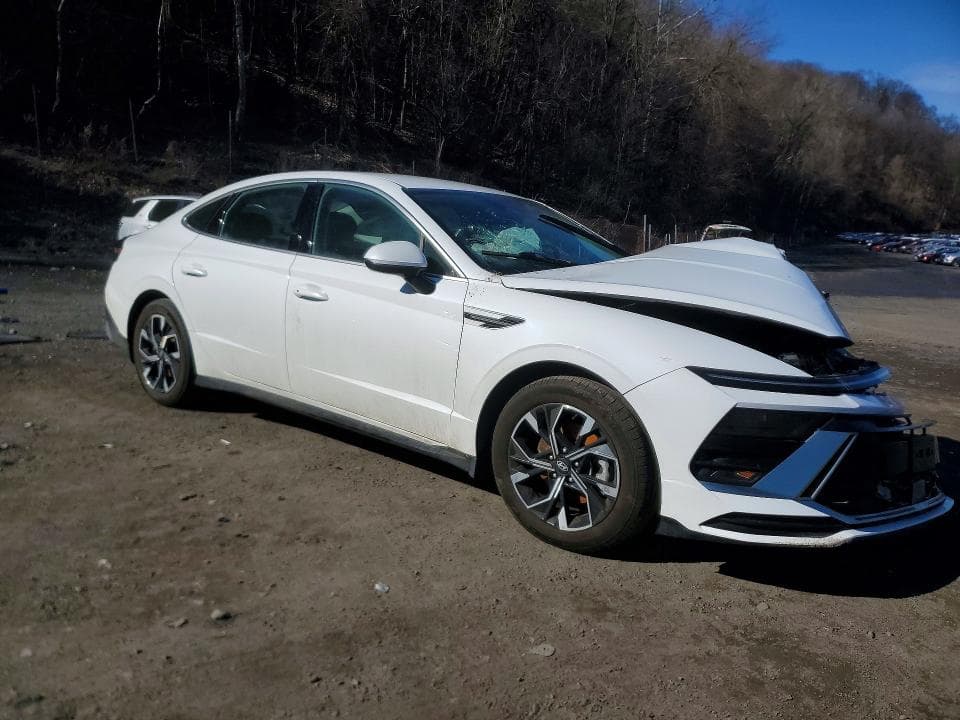 2024 HYUNDAI SONATA SEL 4