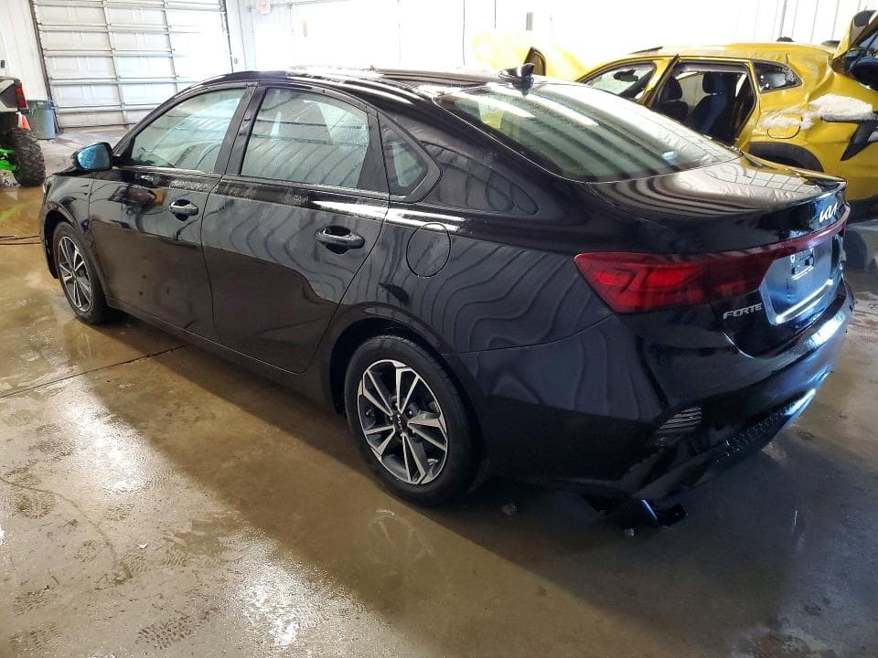 2024 KIA FORTE LXS 2