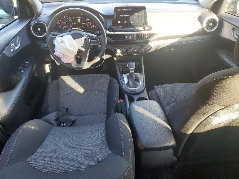 2024 KIA FORTE LXS 8