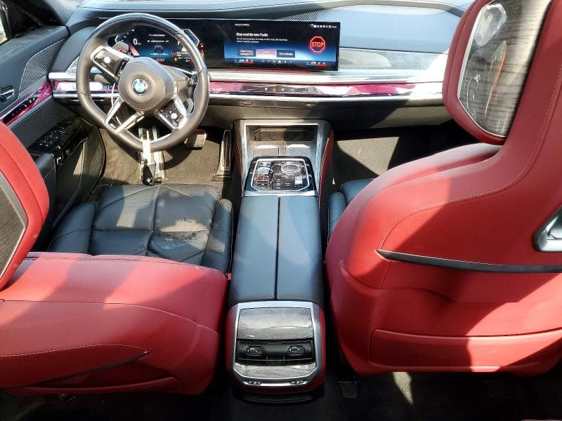 2024 BMW 740 I 8