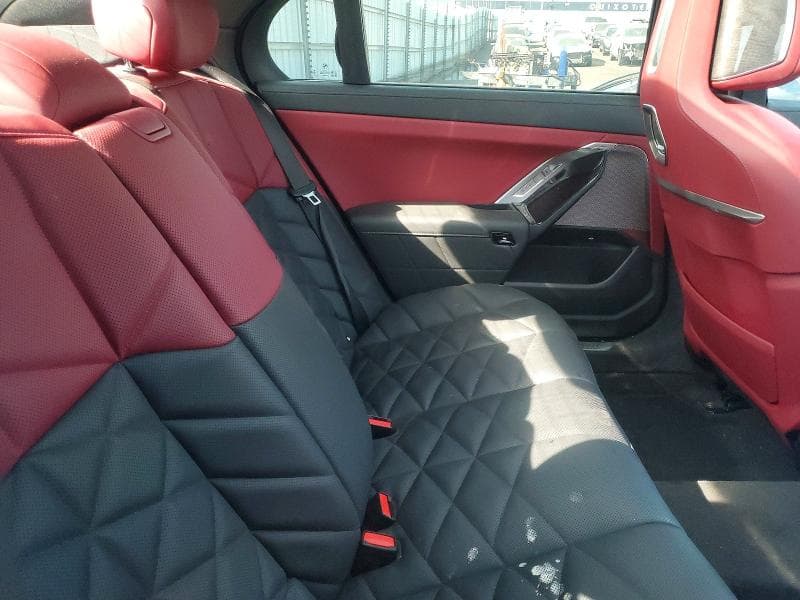 2024 BMW 740 I 10