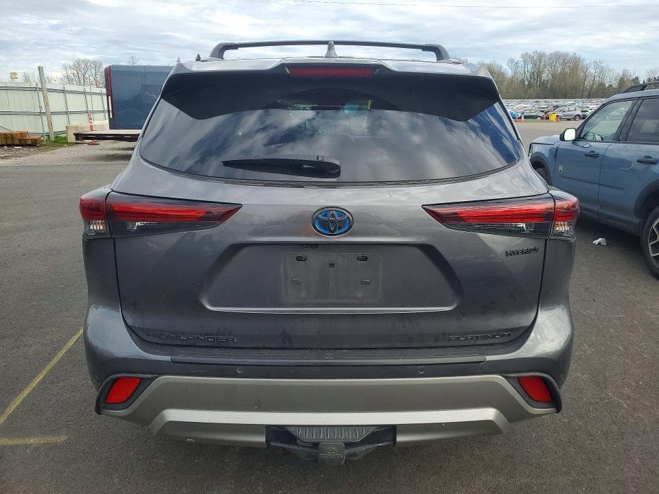 2024 TOYOTA HIGHLANDER HYBRID PLATINUM PLATINUM 6