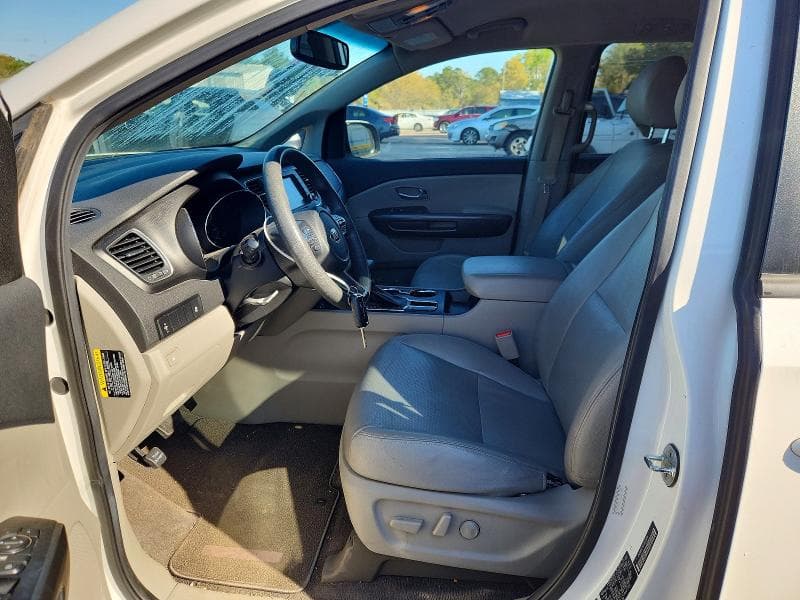 2020 KIA SEDONA LX 7
