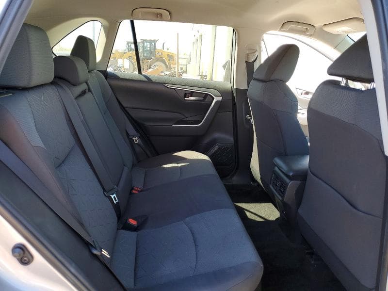 2021 TOYOTA RAV4 HYBRID XLE XLE 11