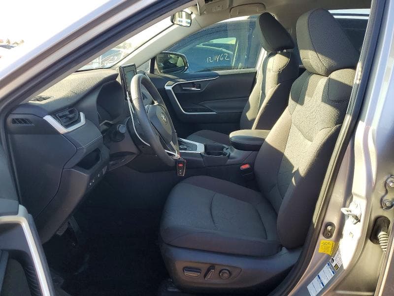 2021 TOYOTA RAV4 HYBRID XLE XLE 7