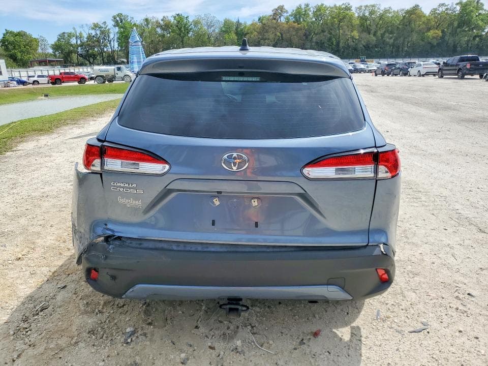 2024 TOYOTA COROLLA CROSS L 6