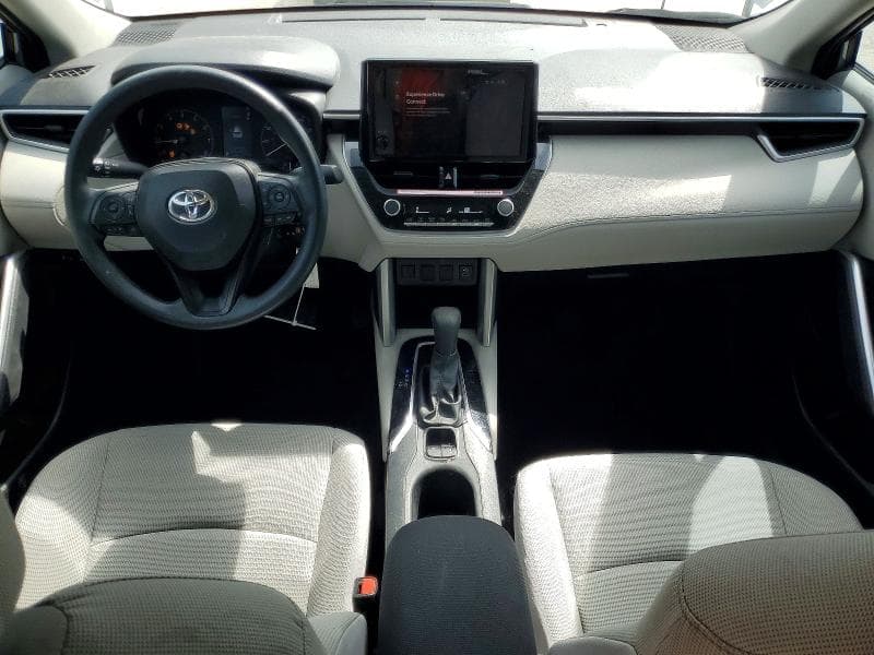 2024 TOYOTA COROLLA CROSS L 8