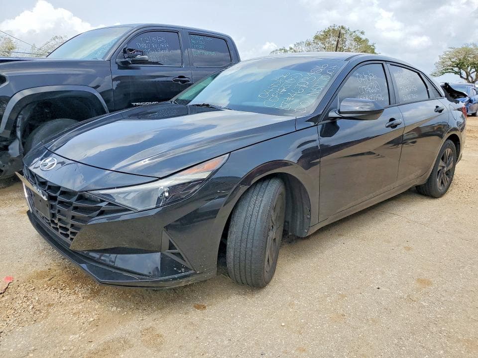 2022 HYUNDAI ELANTRA SEL - 1