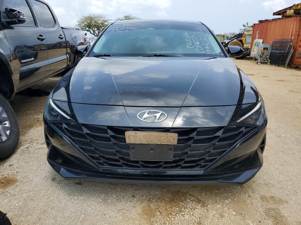 2022 HYUNDAI ELANTRA SEL 5
