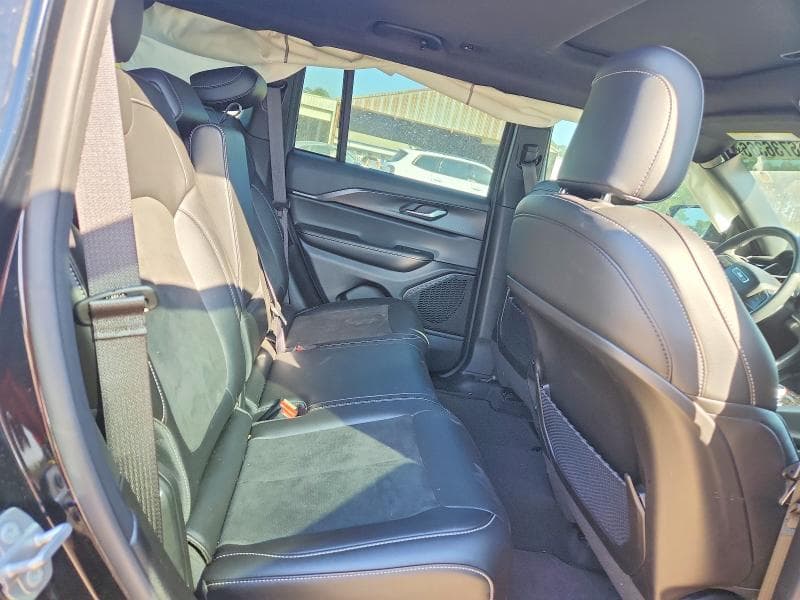 2025 JEEP GRAND CHEROKEE LAREDO LAREDO 11