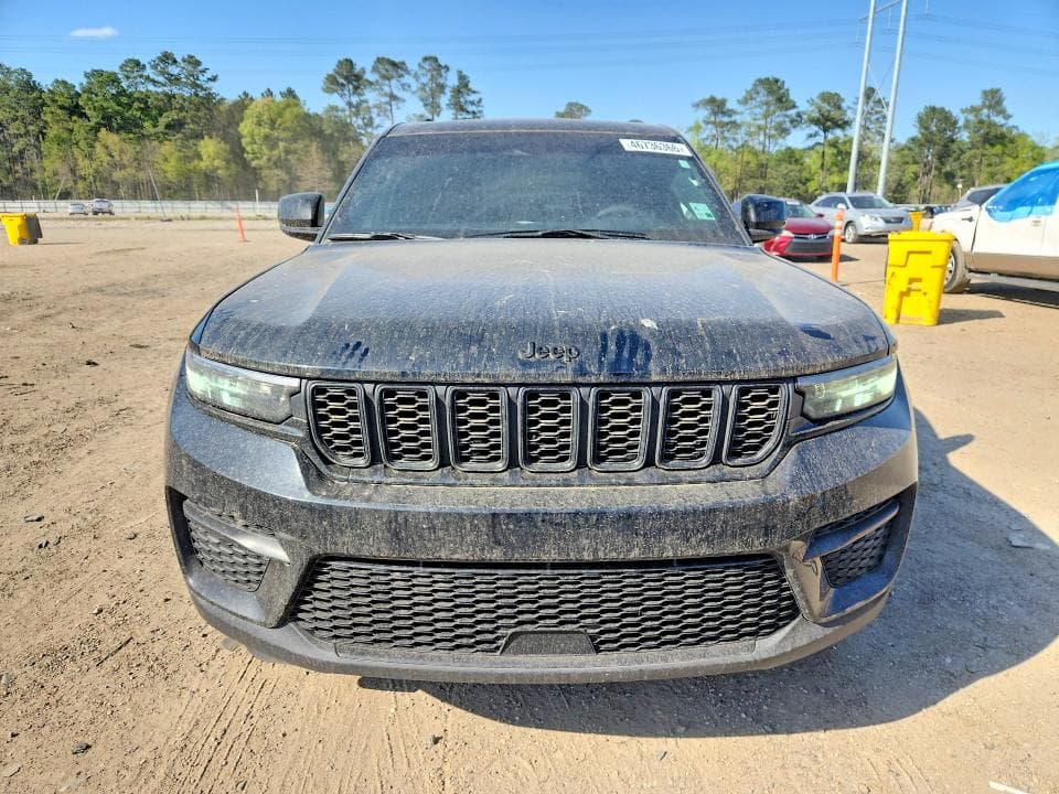 2025 JEEP GRAND CHEROKEE LAREDO LAREDO 5