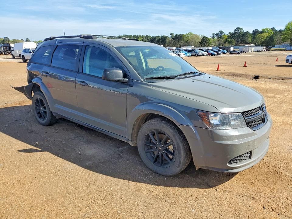 2020 DODGE JOURNEY SE 4