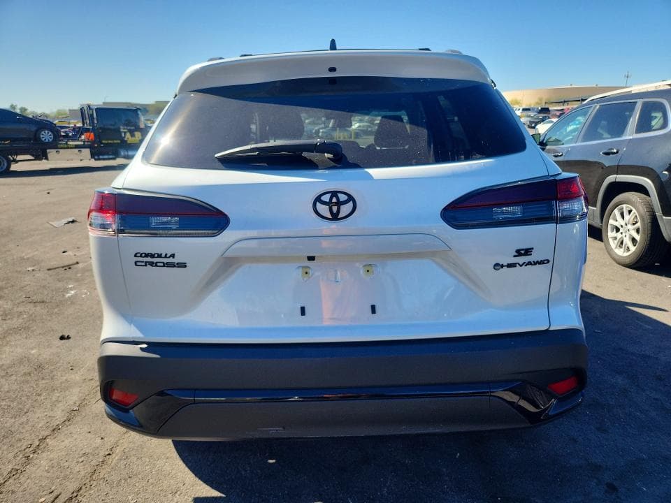 2026 TOYOTA COROLLA CROSS HYBRID SE SE 6