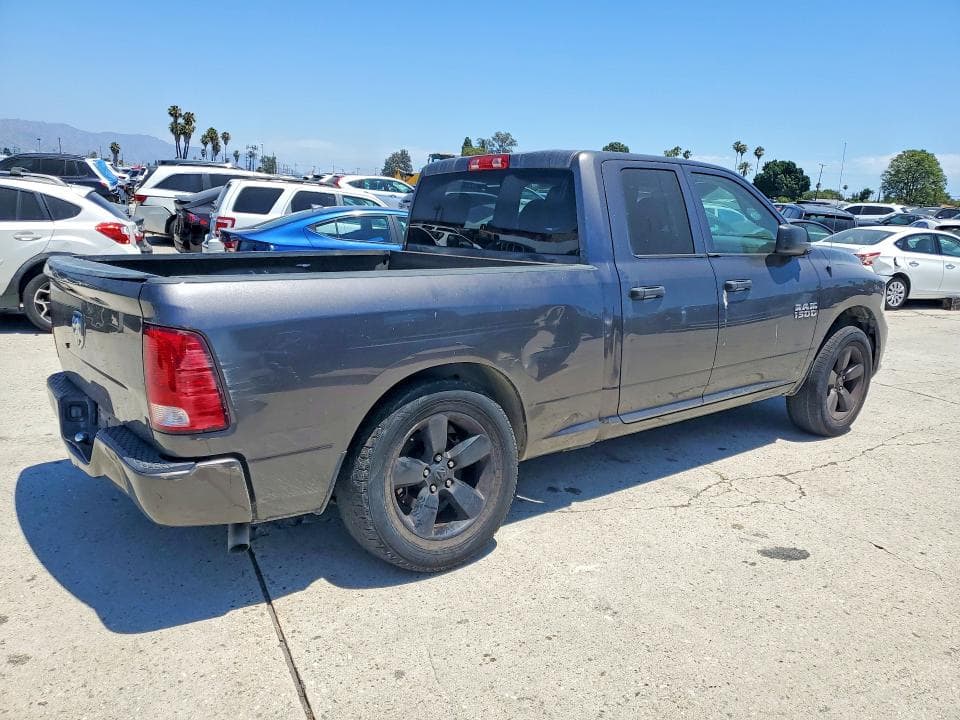 2016 RAM 1500 ST 3