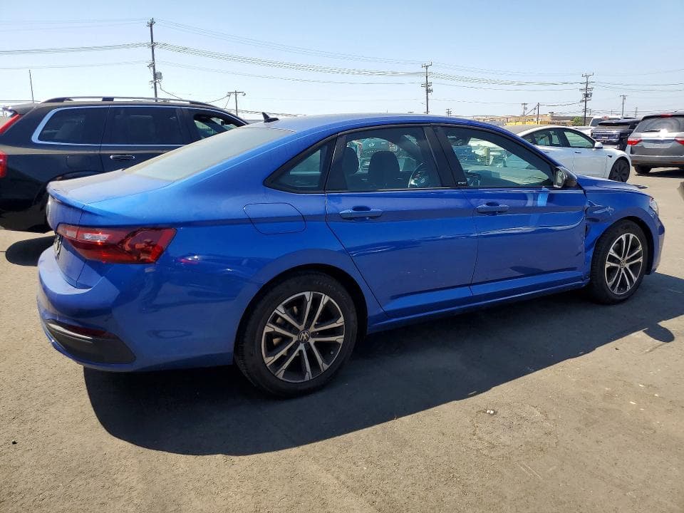 2024 VOLKSWAGEN JETTA SPORT 3