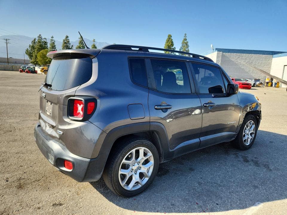 2017 JEEP RENEGADE LATITUDE 3