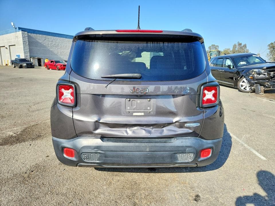 2017 JEEP RENEGADE LATITUDE 6