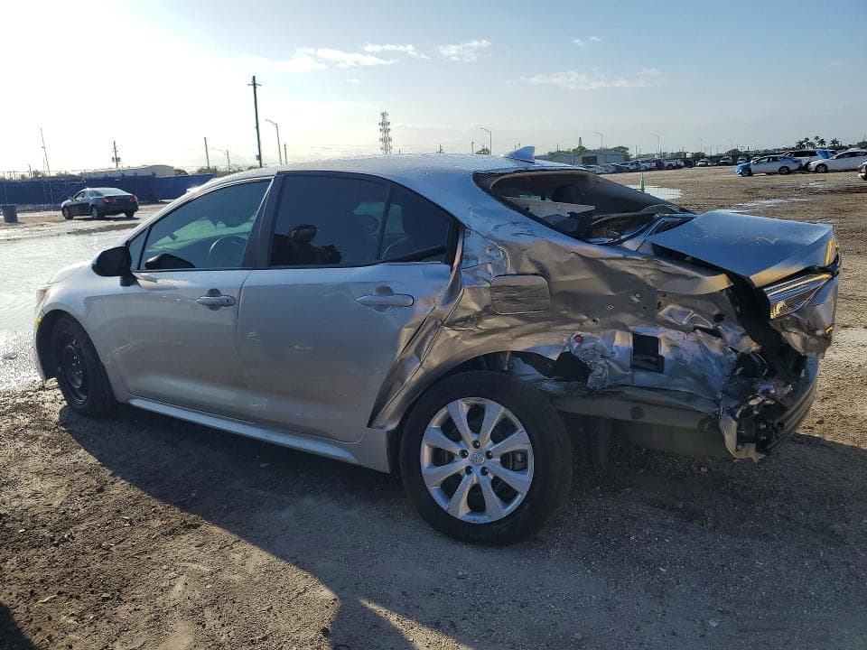 2026 TOYOTA COROLLA LE 2