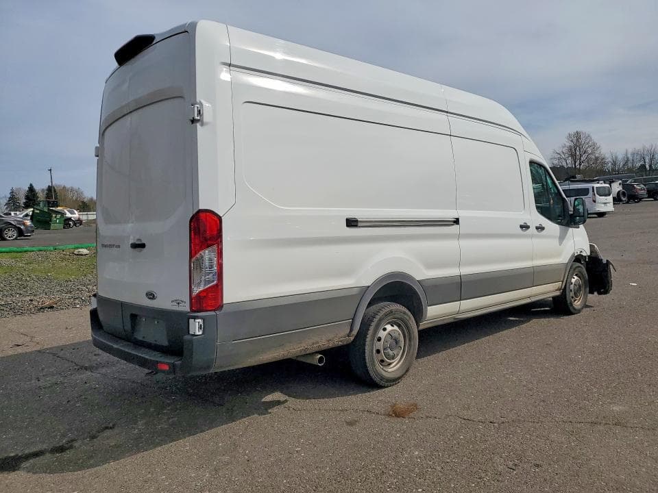 2024 FORD TRANSIT 250 DELIVERY VAN 3