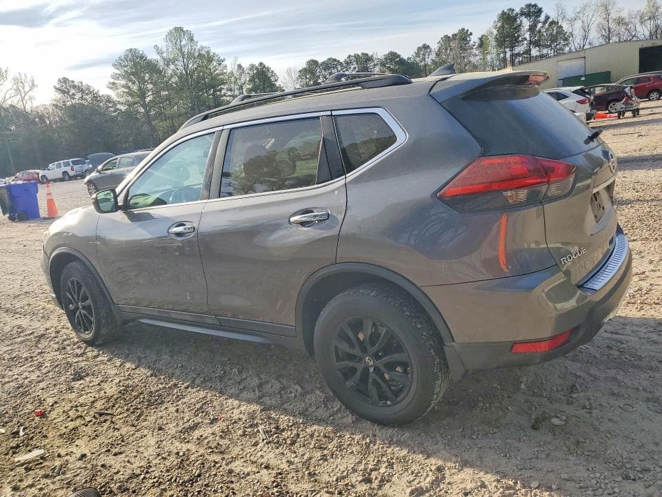 2017 NISSAN ROGUE SV 2