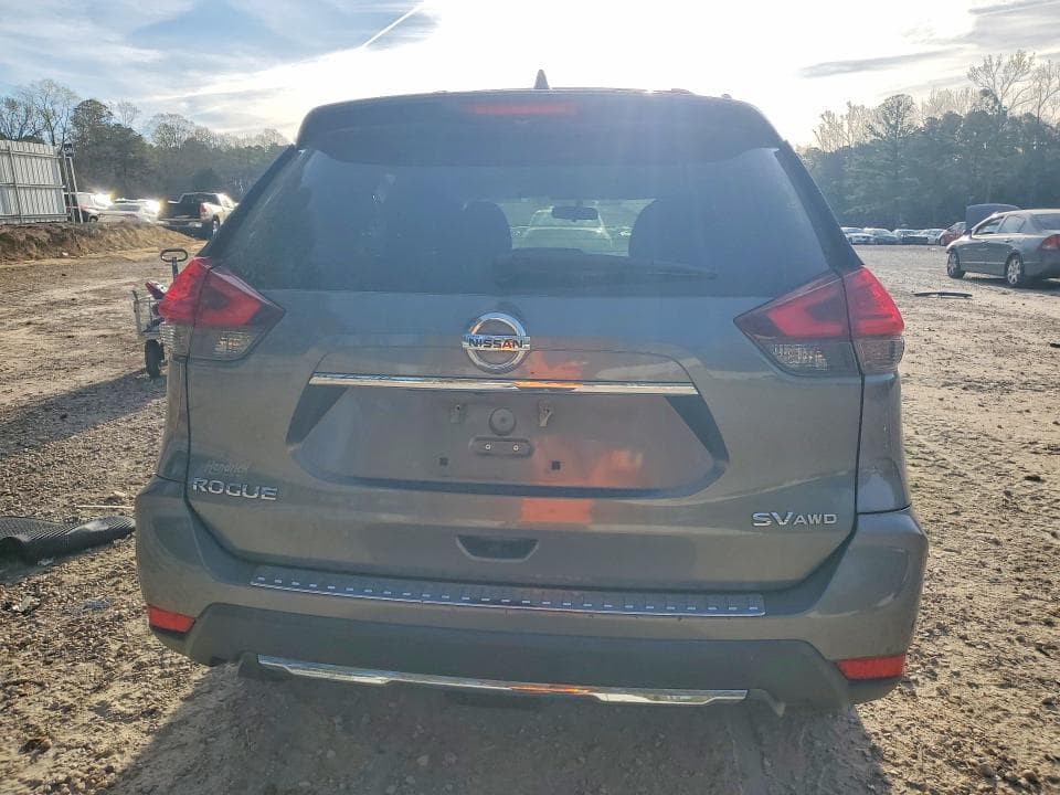 2017 NISSAN ROGUE SV 6