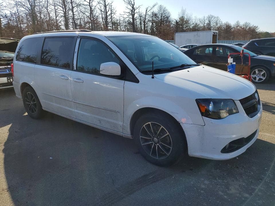 2017 DODGE GRAND CARAVAN GT 4