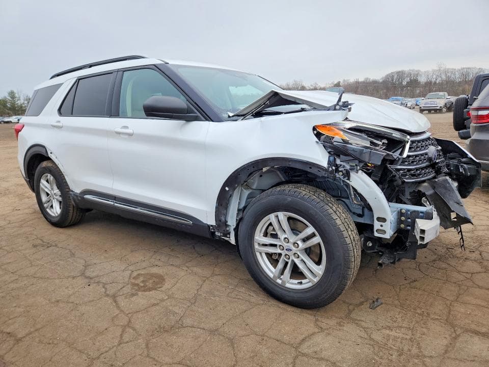 2023 FORD EXPLORER XLT 4