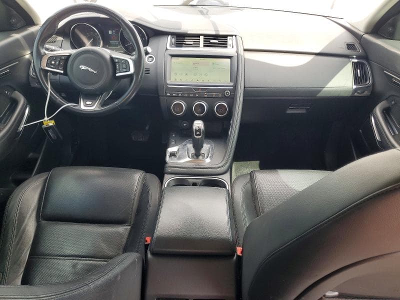 2019 JAGUAR E-PACE SE 8