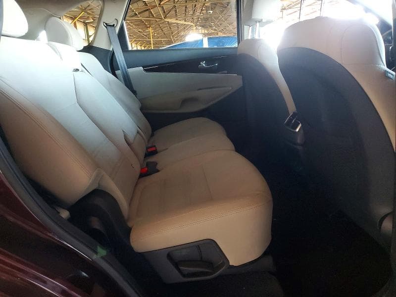 2019 KIA SORENTO LX 11
