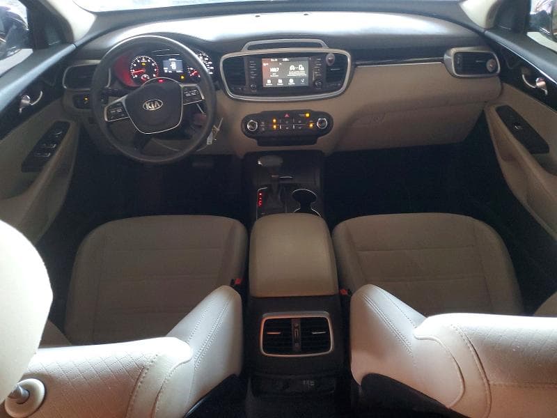 2019 KIA SORENTO LX 8