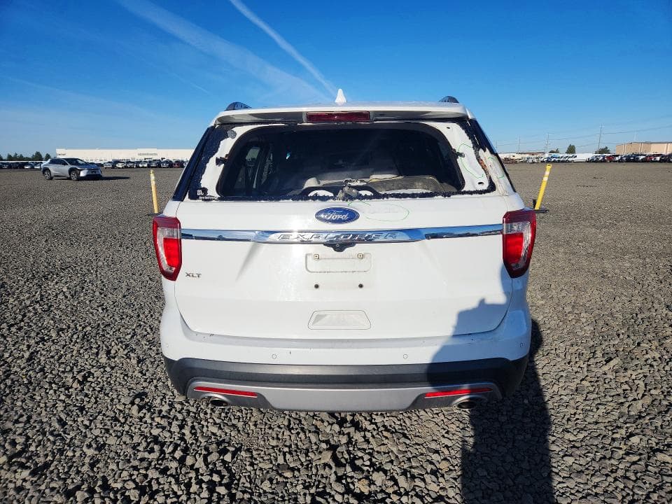 2017 FORD EXPLORER XLT 6