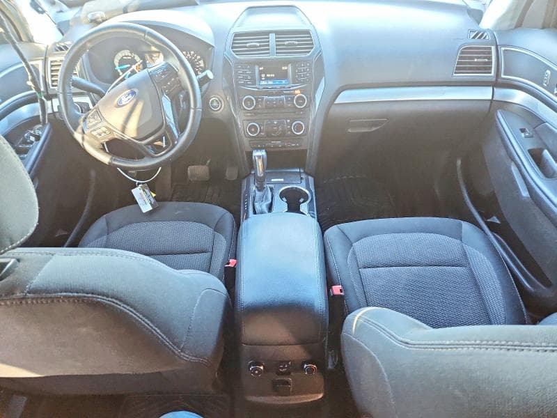 2017 FORD EXPLORER XLT 8