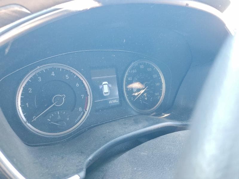 2020 HYUNDAI SANTA FE SE SE 9