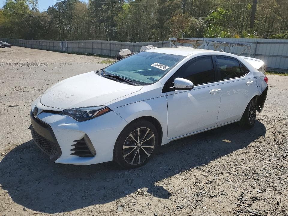 2019 TOYOTA COROLLA SE 1