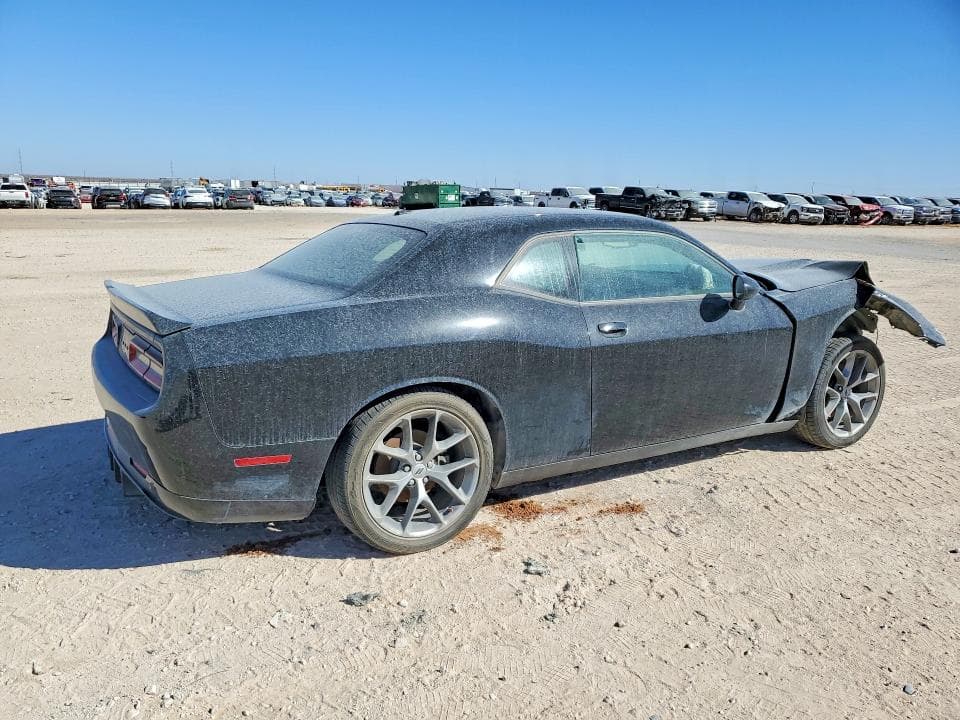 2022 DODGE CHALLENGER GT 3