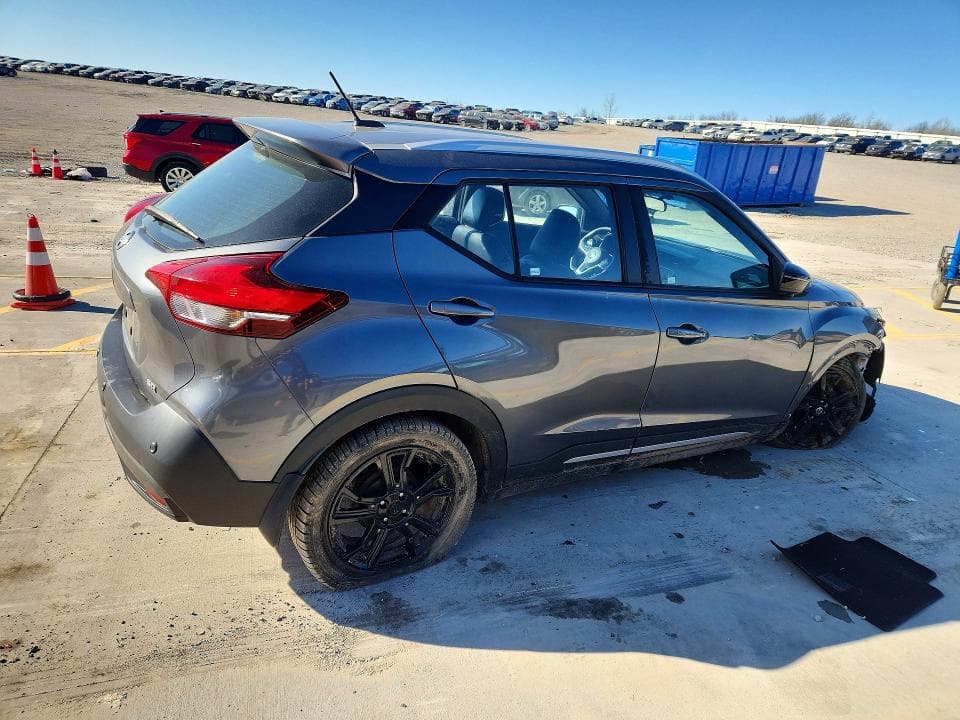 2020 NISSAN KICKS SR 3